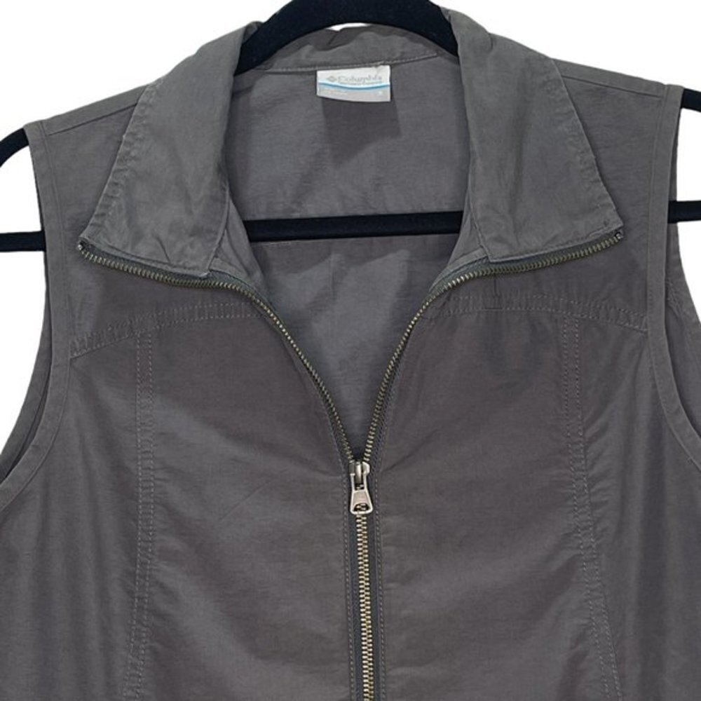 Columbia Women's Lightweight Zip Up Vest Size S in Gray - Picture 3 of 5